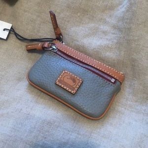 Dooney & Bourke wallet